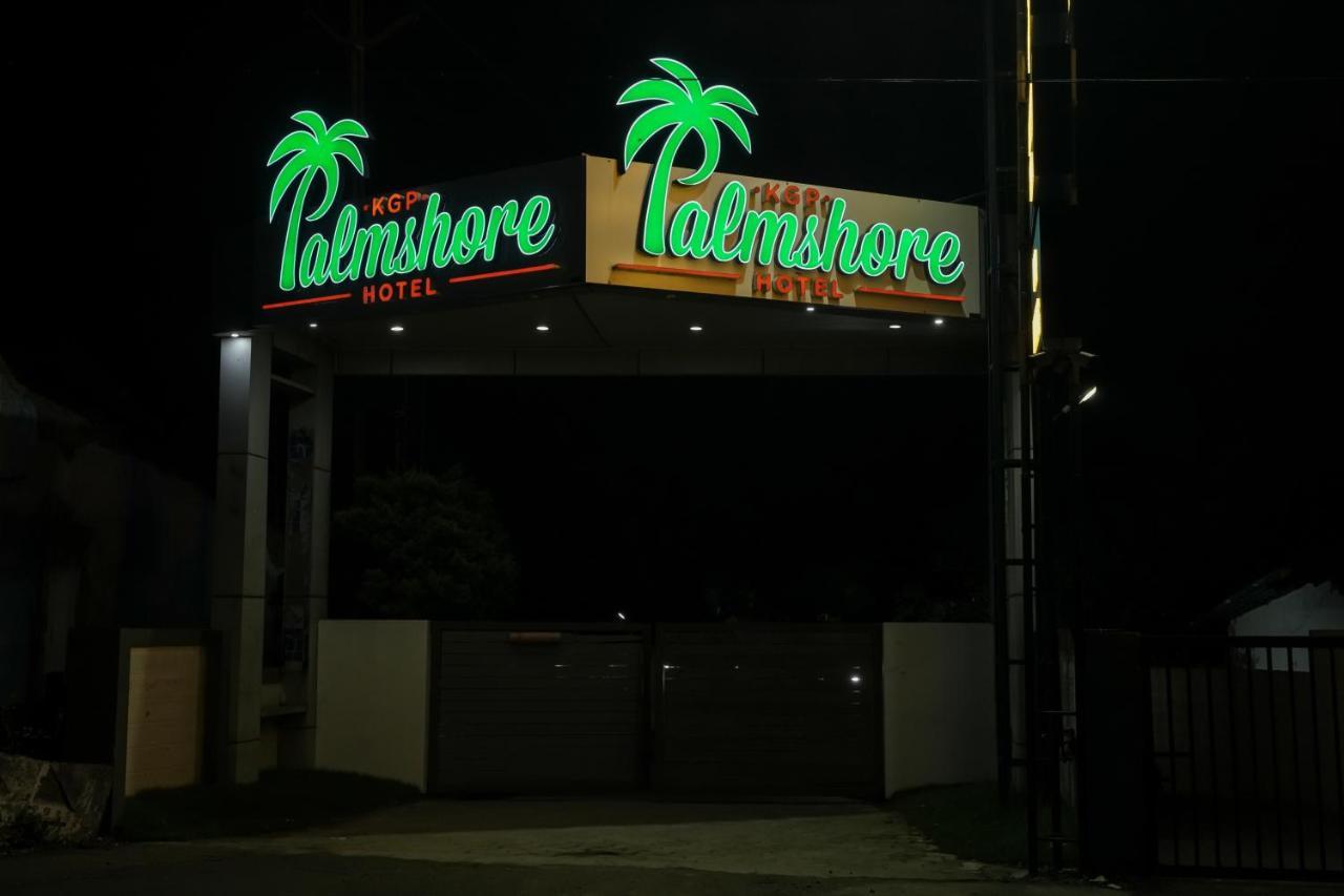 Hotel Palm Shore Palakkad Exteriör bild